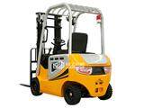 1.5噸四輪駕駛式 電動(dòng)平衡叉車