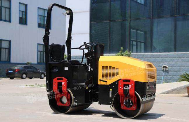 小型壓路機(jī)使用操作過(guò)程中聲音的辨別